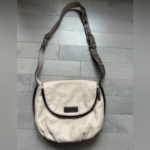 Elegant Cream Shoulder Bag